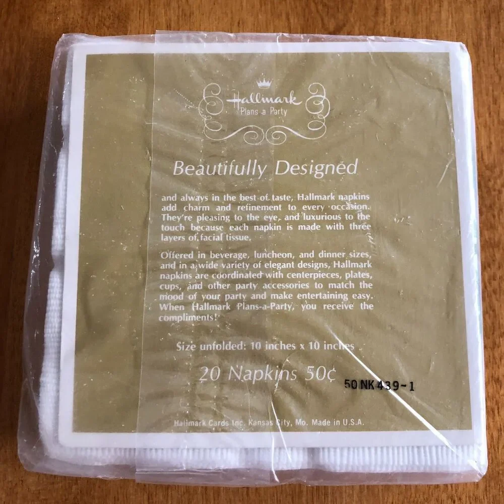 VINTAGE NEW Hallmark Paper Napkins Set of 2 Dinner Cocktail Bridal Wedding Dove
